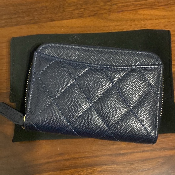 CHANEL - authentic wallet - limited edition - Picture 4 of 7